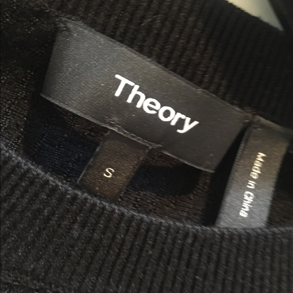 Theory Textured Tee - Picture 2 of 6